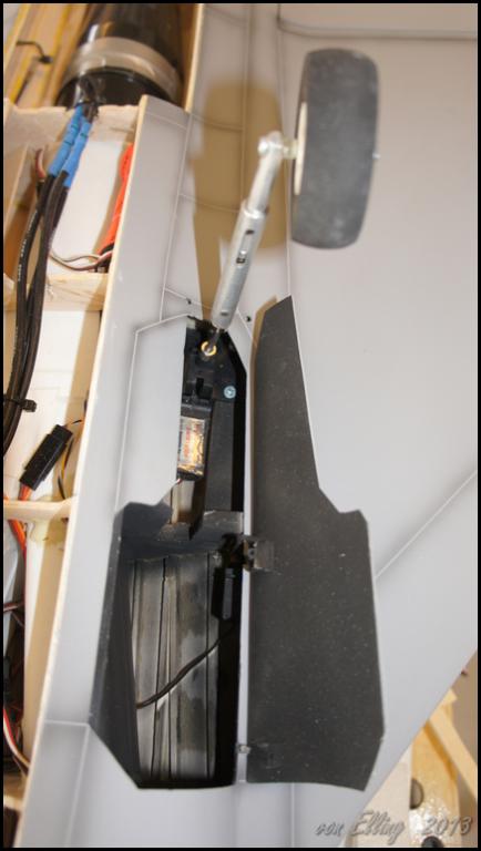 Klicka på bilden för större version

Namn: DSC03515_Small.jpg
Visningar: 2
Storlek: 36,7 KB
ID: 495572