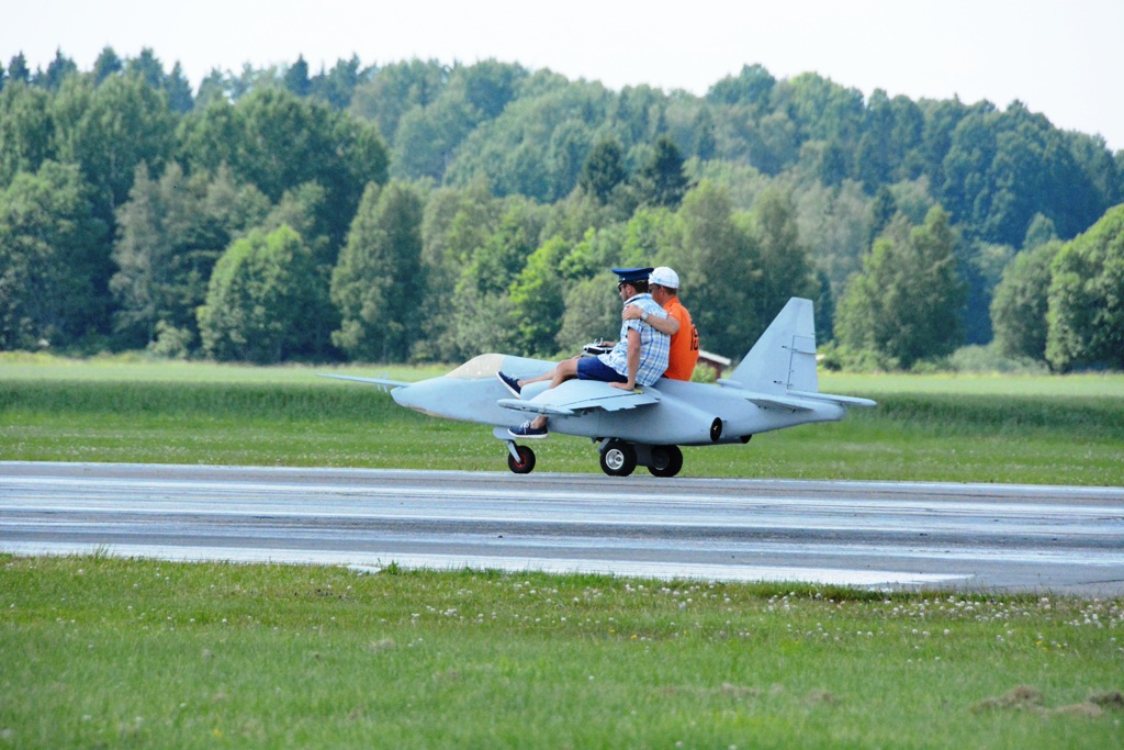 Klicka på bilden för större version

Namn: DSC_2557.JPG
Visningar: 1
Storlek: 281,5 KB
ID: 523034